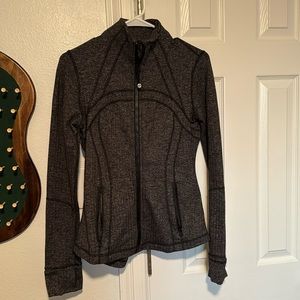LULULEMON DEFINE JACKET SIZE 8